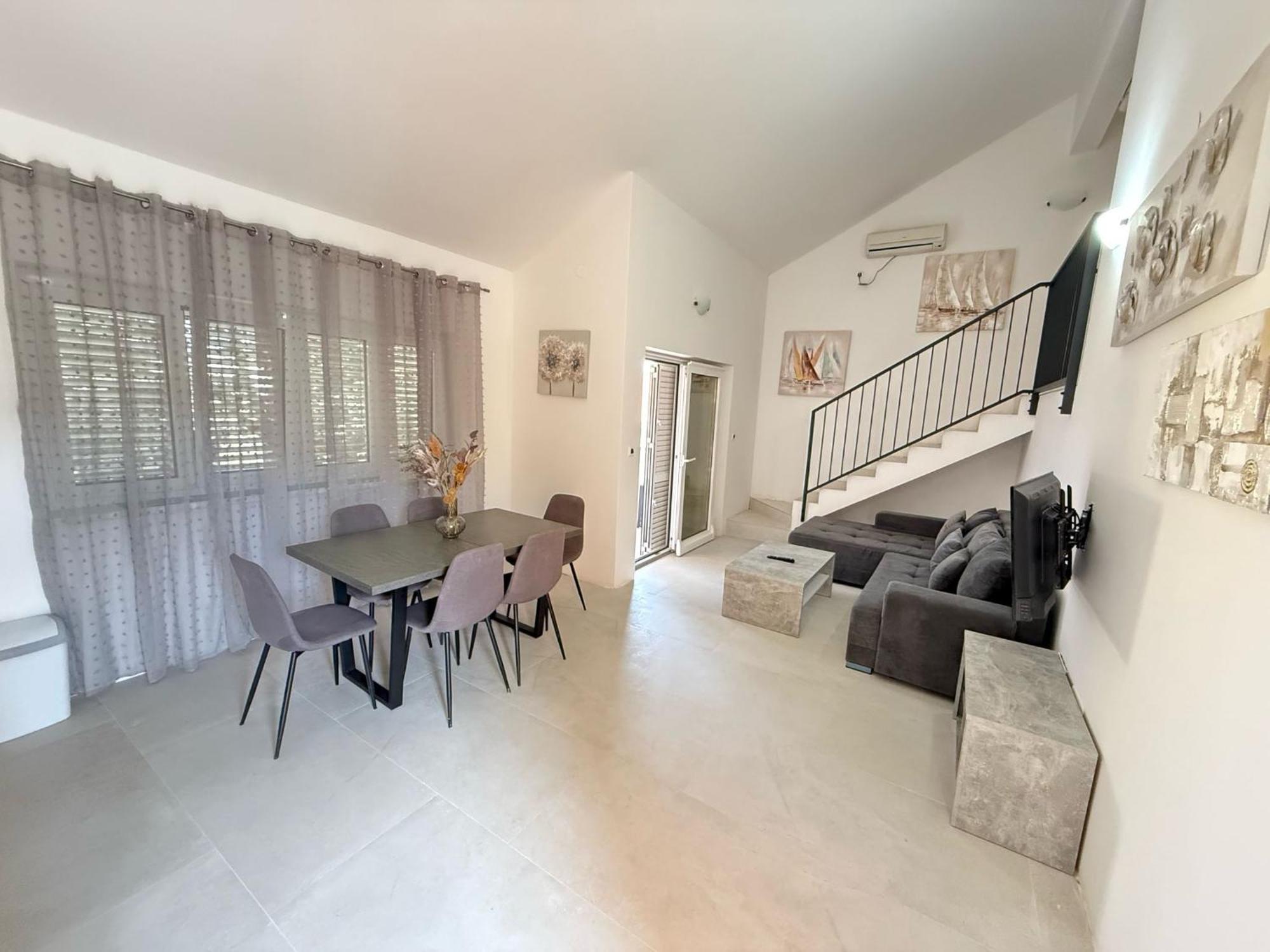 Apartments Andela Петрчане Экстерьер фото